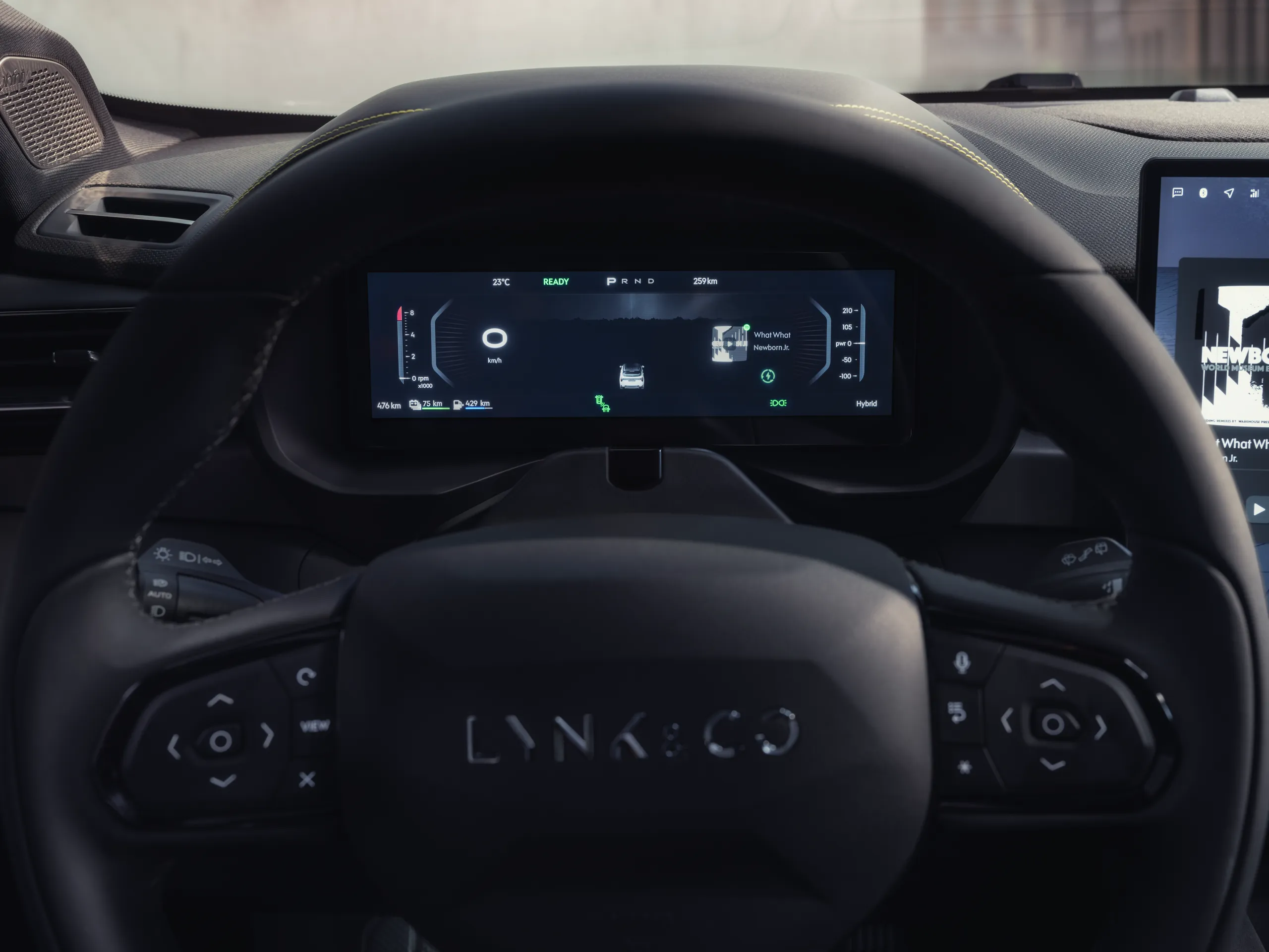 Lynk & Co 01 11