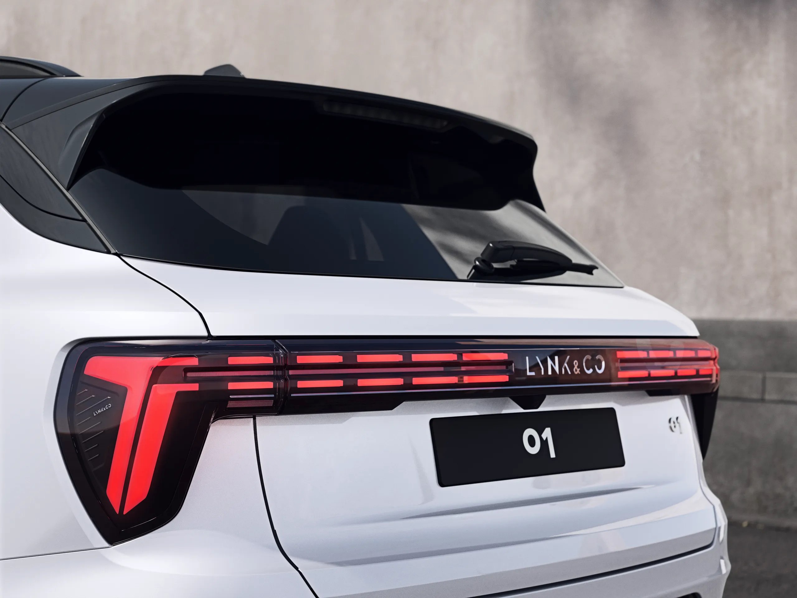 Lynk & Co 01 10