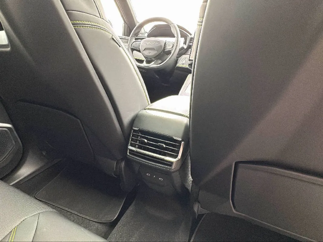 01 1.5 PHEV More 21