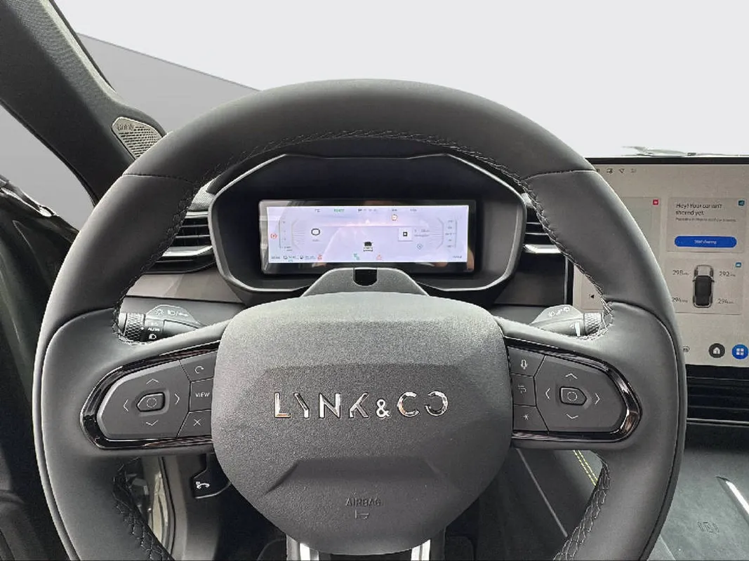 01 1.5 PHEV More 24