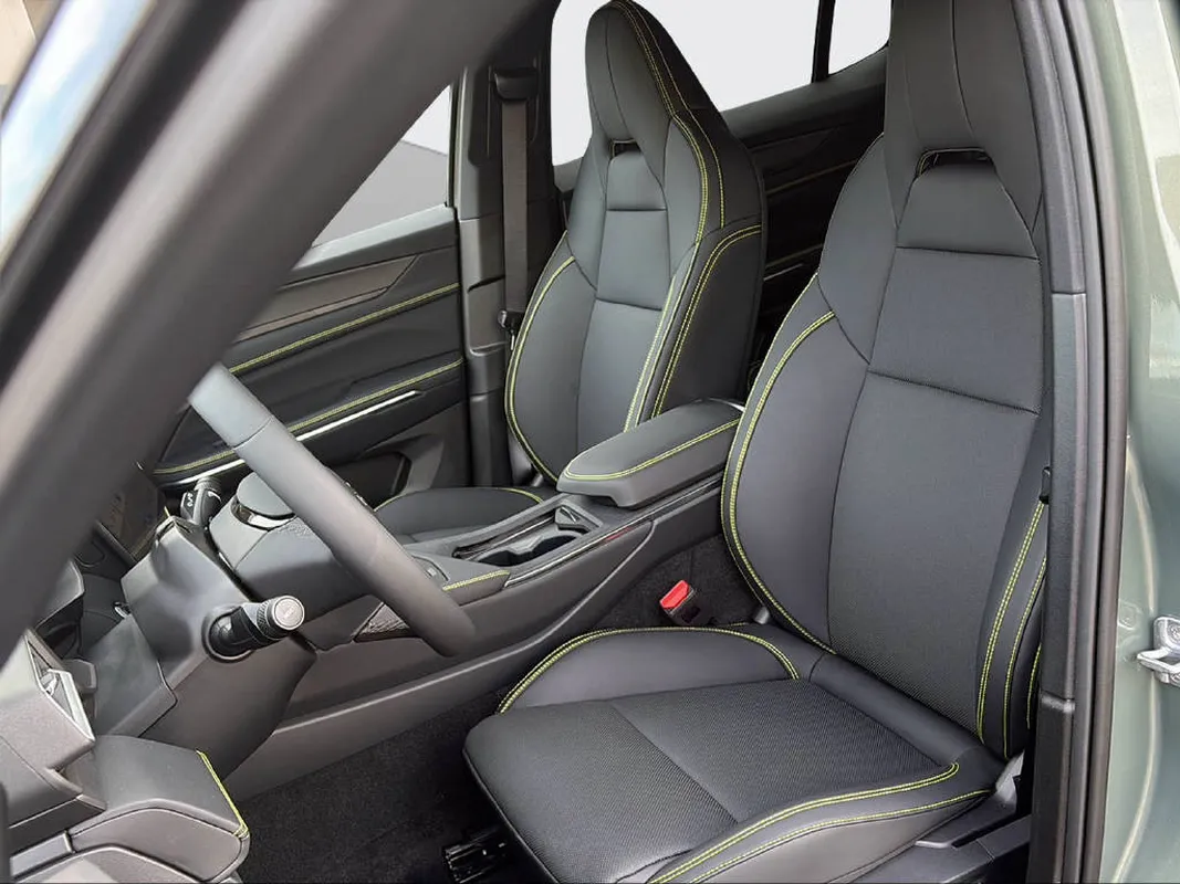 01 1.5 PHEV More 21