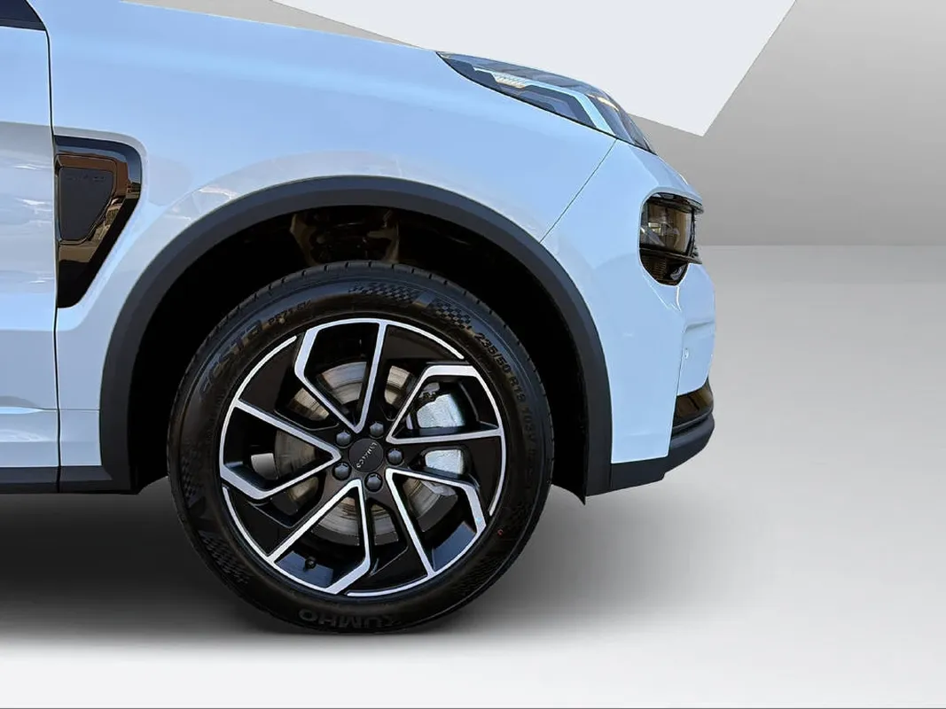 01 1.5 PHEV Core 6