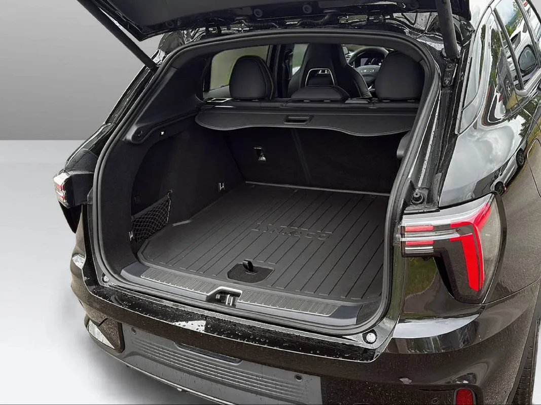 01 1.5 PHEV More 14