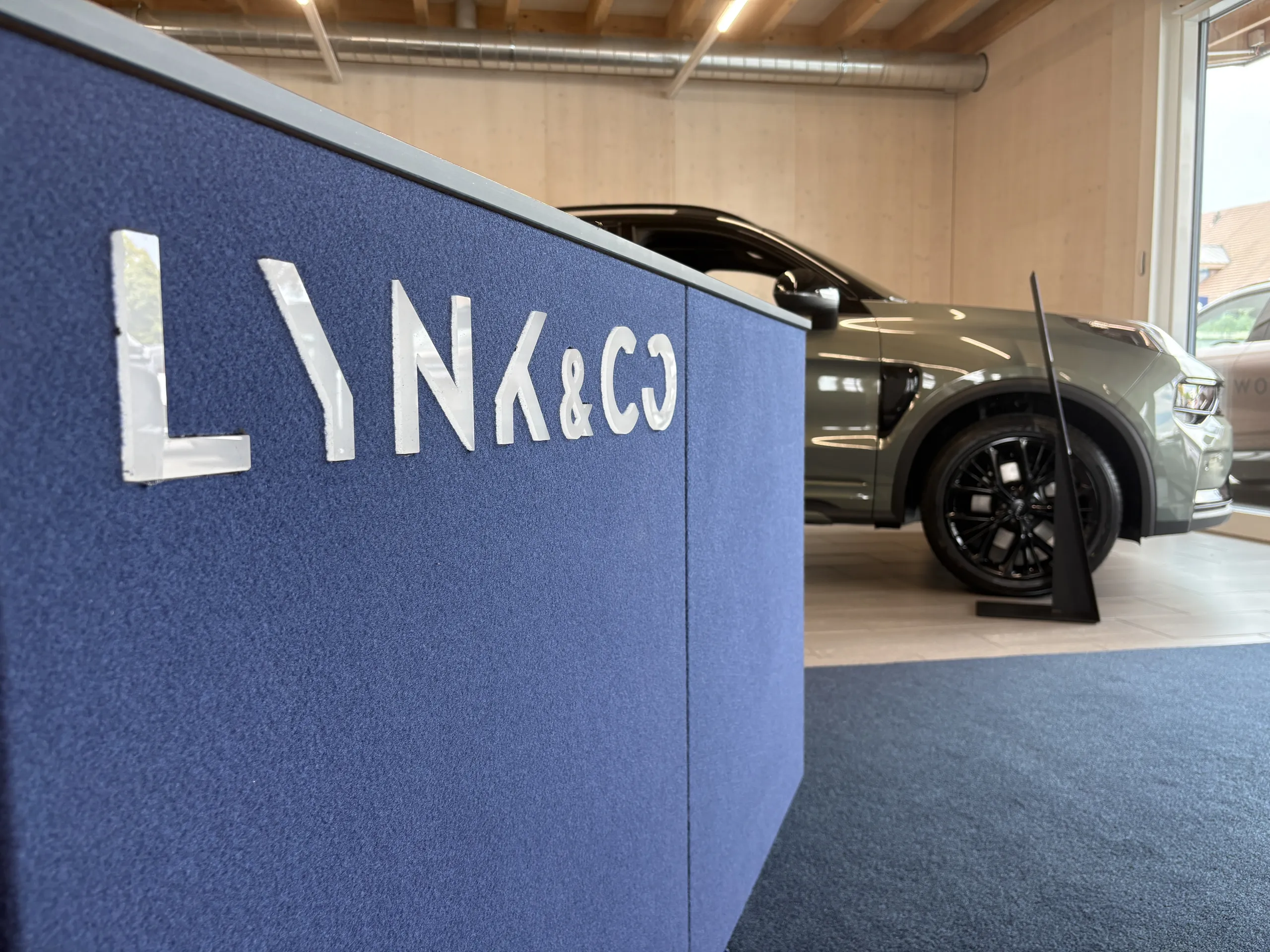 Neuer Lynk & CO Showroom in Worben